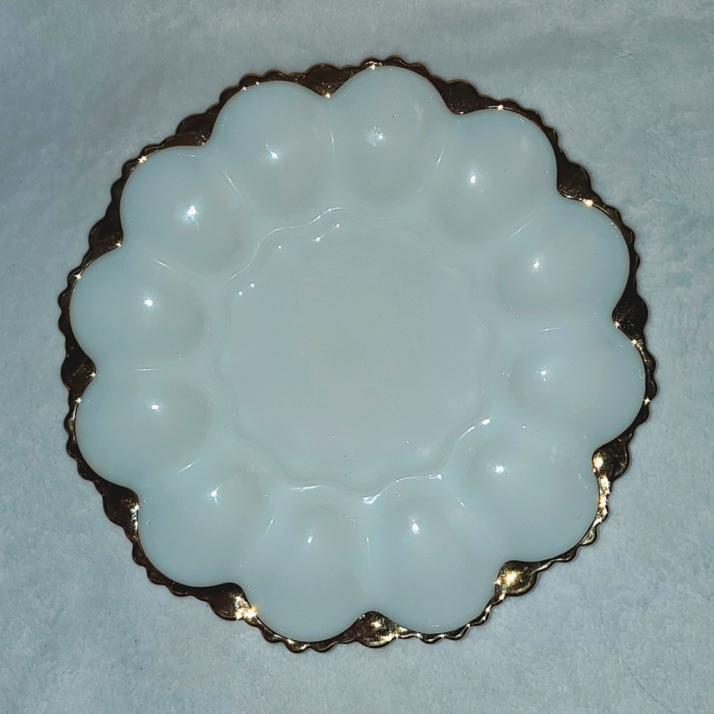 Anchor Hocking Fire King Vintage Milk Glass Egg Plate